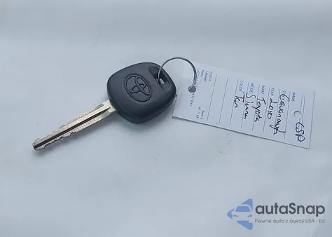 2011 Toyota Sienna Le V6 z USA, uszkodzony, nr VIN 5TDKK3DC2BS006651